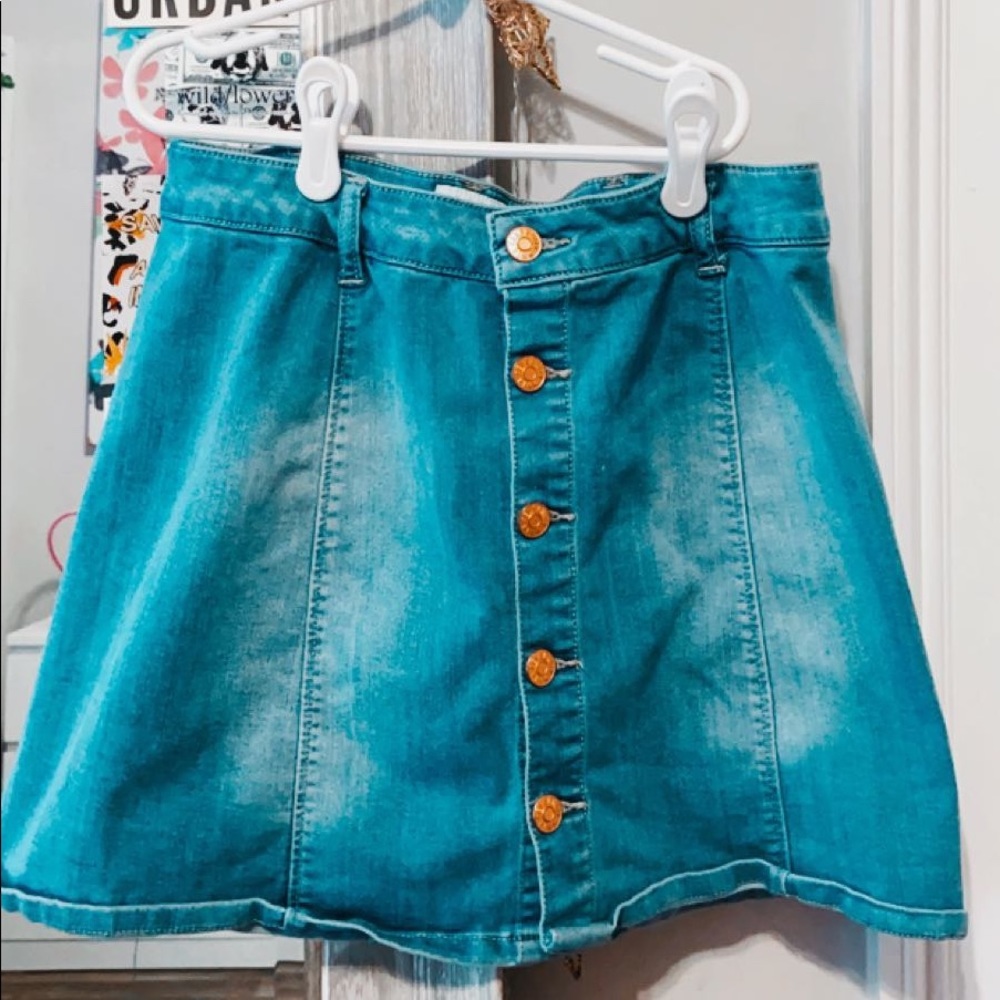 Super Cute Denim Skirt!!